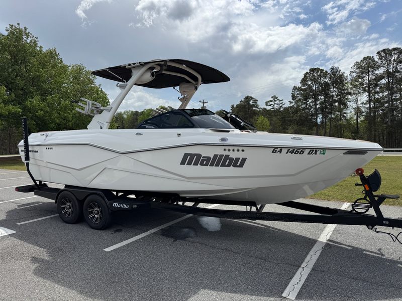 2024 Malibu Wakesetter 25 LSV