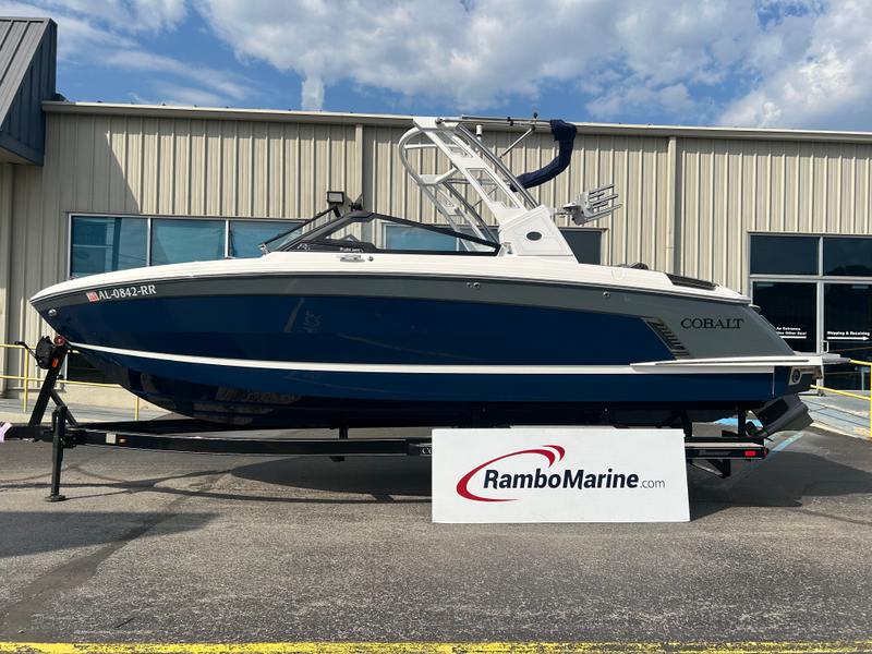 2022 Cobalt R6 Surf