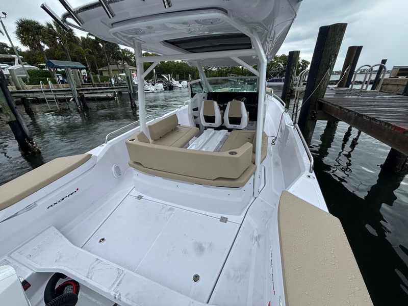 Boat Image 10