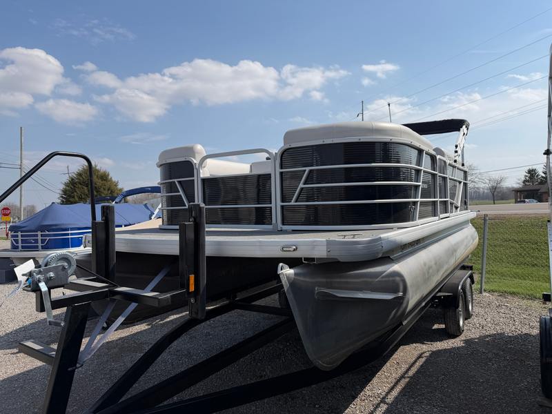 2023 Godfrey SW 2086 CX