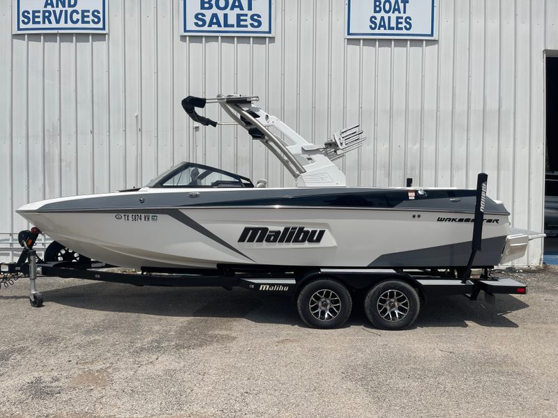 2020 Malibu Wakesetter 23 LSV