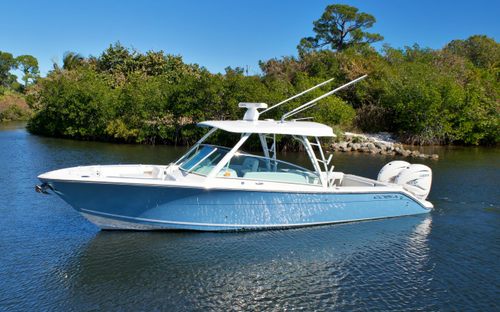 2020 Cobia 330 DC