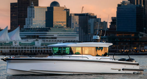 2026 Axopar 37 XC Cross Cabin