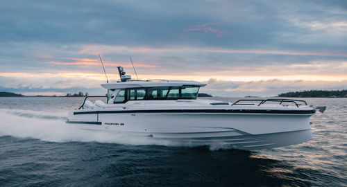 2026 Axopar 38 XC Cross Cabin