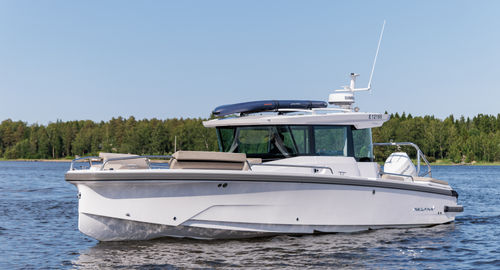 2026 Axopar 29 XC Cross Cabin