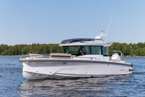 2026 Axopar 29 XC Cross Cabin