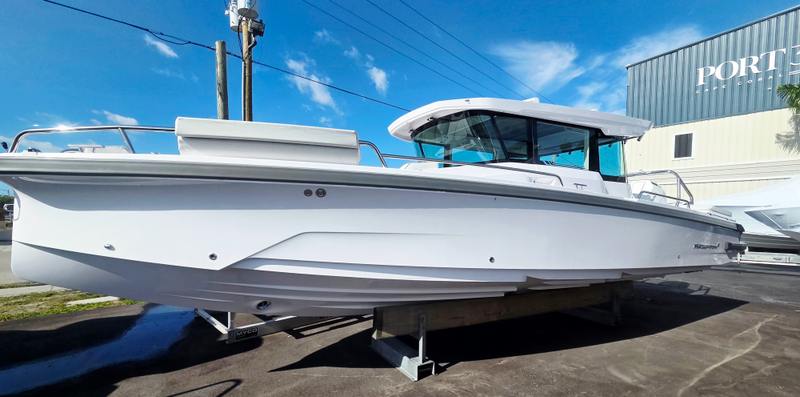 2026 Axopar 29 XC Cross Cabin