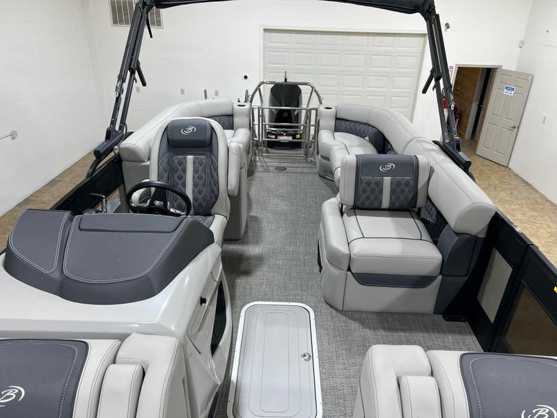 Boat Image 13