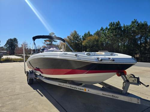 2019 Nauticstar 203 SC