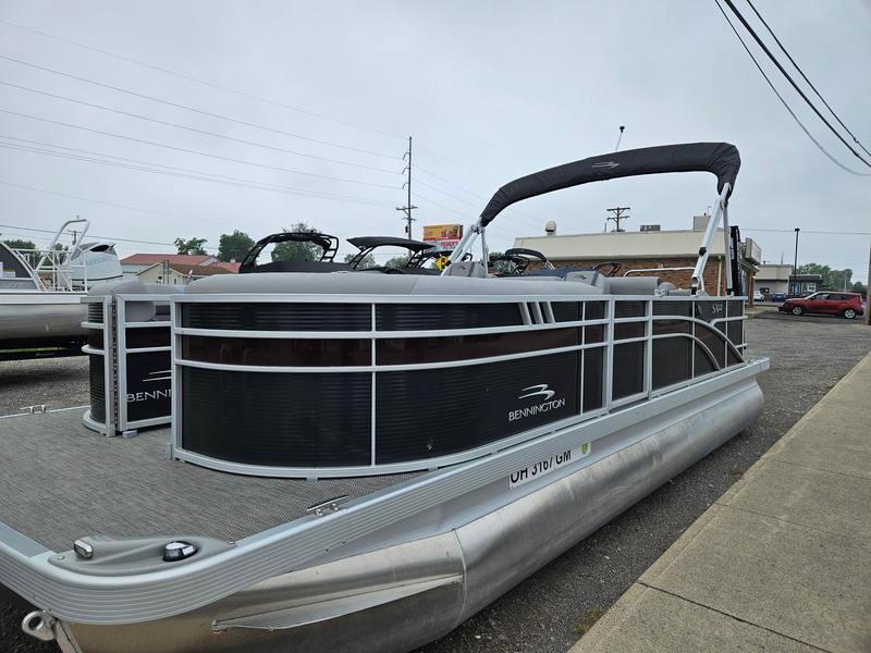 2023 Bennington 22 SXCW