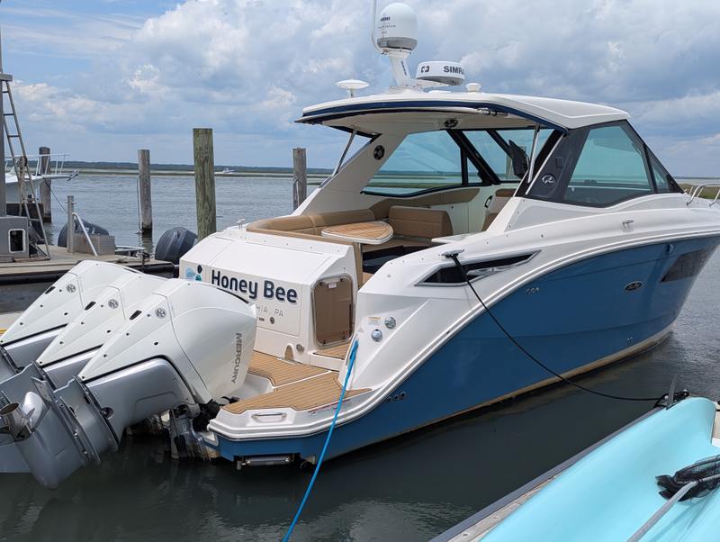 2020 Sea Ray Sundancer 320